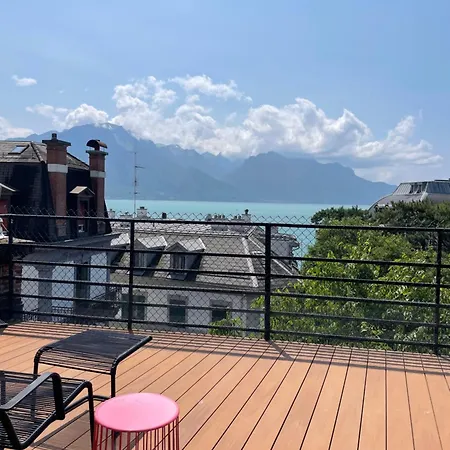 Loft With Rooftop, Stunning View Of The Lake! شقة *